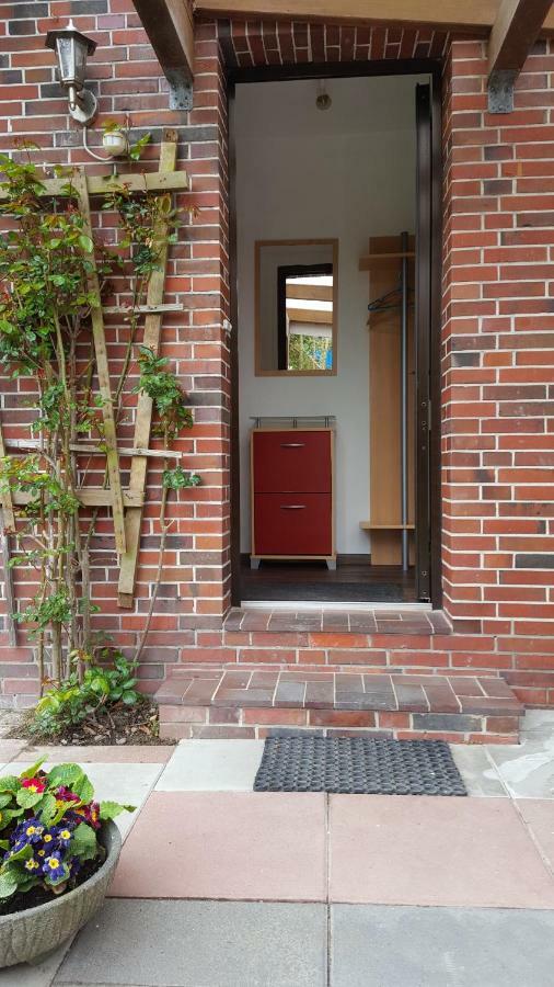 1 Haus- Annegrete Mit Ueberdachter Terrasse Zum Garten * Bensersiel